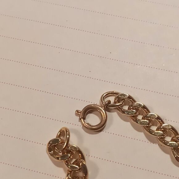 Floral bracelet - Picture 3 of 3